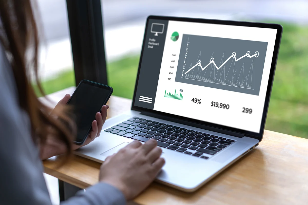 Mastering Effective Sales Techniques in a Digital Age